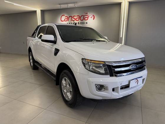 FORD RANGER 2.2 XL 4X4 CD 16V DIESEL 4P MANUAL FORD RANGER 2.2 XL 4X4 CD 16V DIESEL 4P MANUAL
